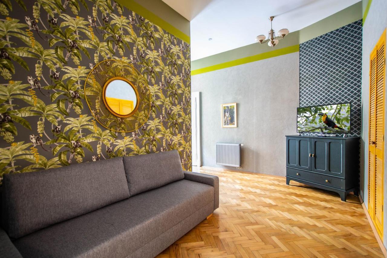 Апартаменты 3Bdr Oasis In The Heart Of Прага Экстерьер фото